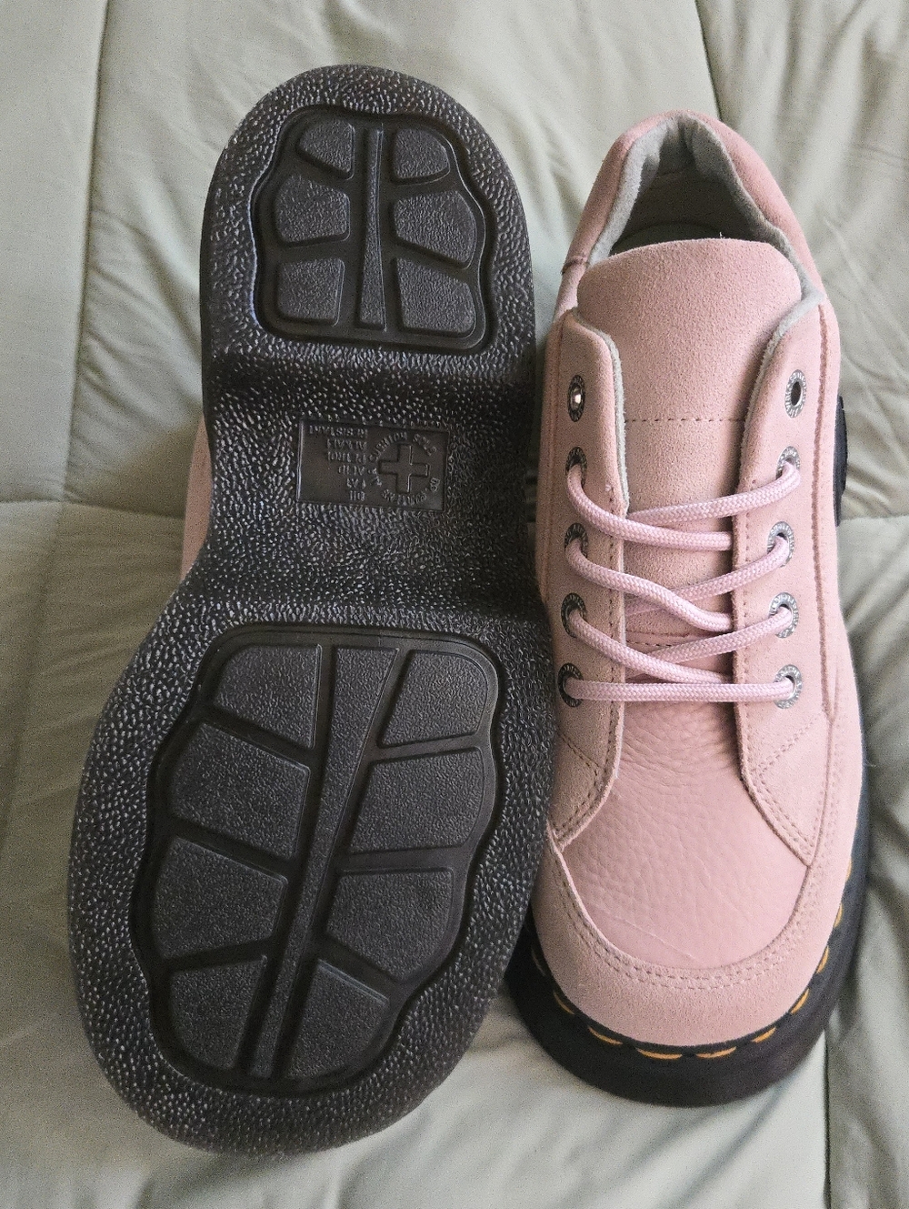 Dr. Martens Airwair Women Size 8 Platform Buzz 51 Powder Pink Suede 042026 - Picture 5 of 9
